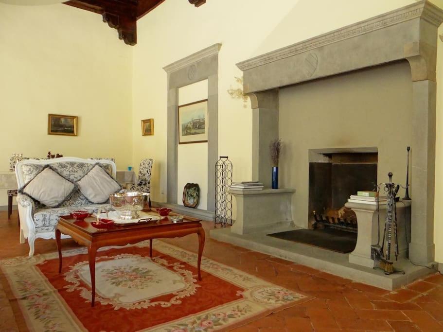 Pian Dei Giullari Suite Флоренция Экстерьер фото